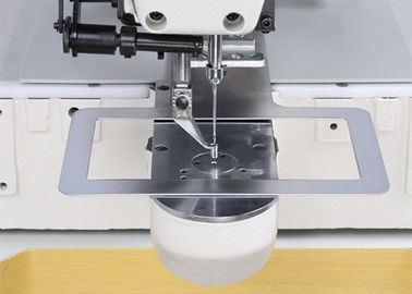 130 * 60mm Sterowana komputerowo maszyna do szycia na wyroby skórzane Wzór przemysłowy dostawca