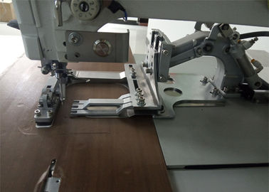 Biała duża maszyna do szycia na bieliznę, panie biustonosz Panty Making Machine dostawca